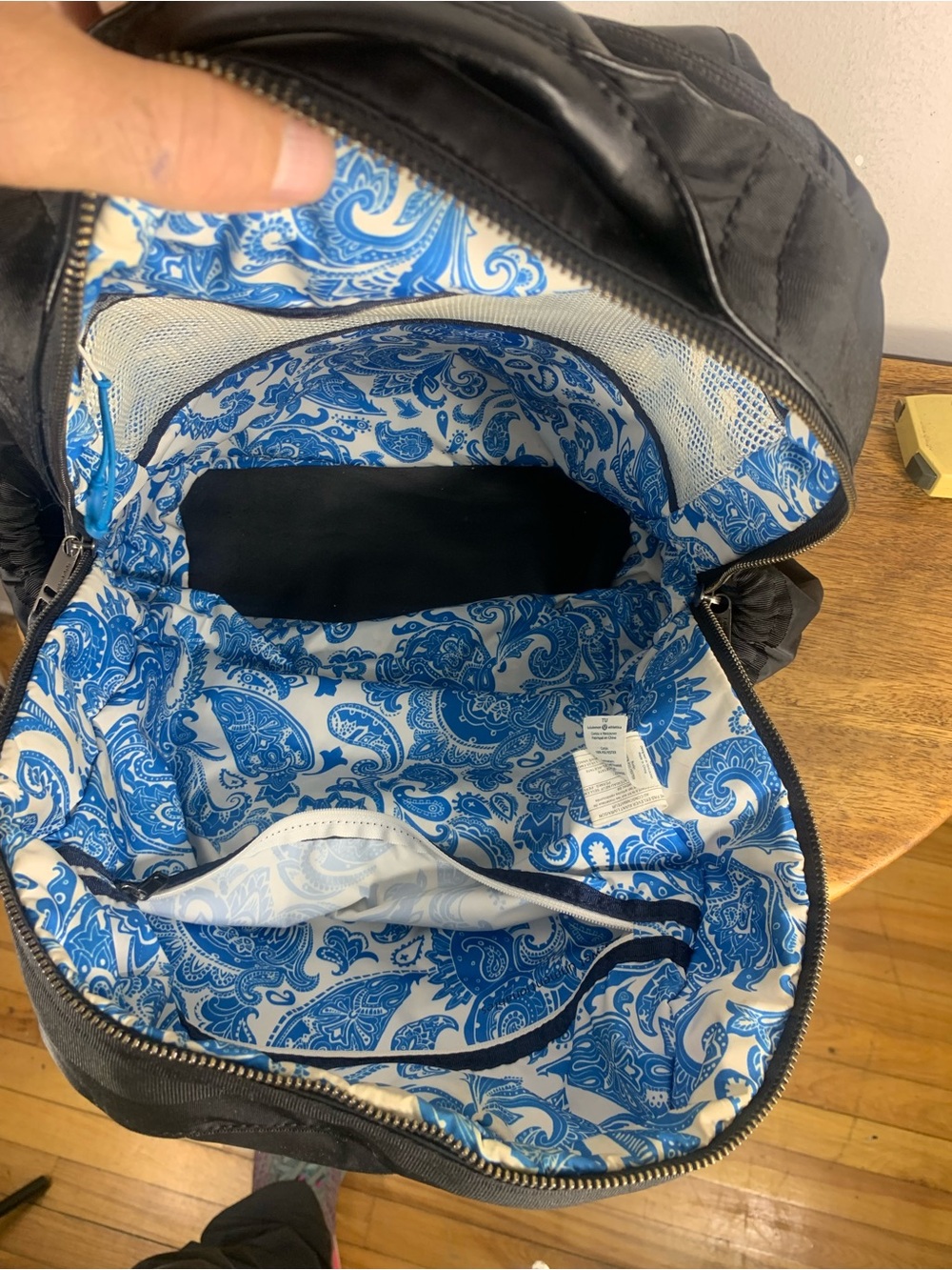 Lululemon backpack - Picture 11 of 11